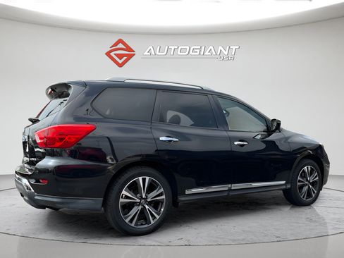 Used 2020 Nissan Pathfinder Platinum FWD image 8