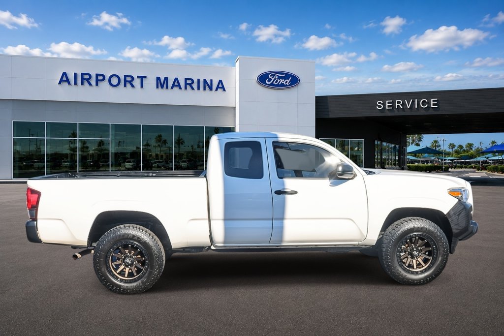 Used 2021 Toyota Tacoma SR RWD image 9