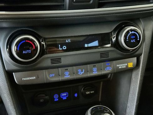 Used 2020 Hyundai Kona Ultimate AWD/4WD image 18