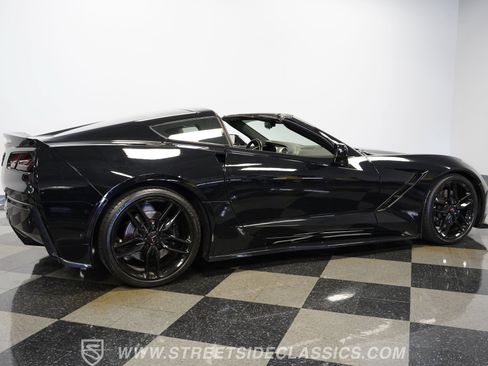 Used 2015 Chevrolet Corvette Stingray Coupe RWD image 14