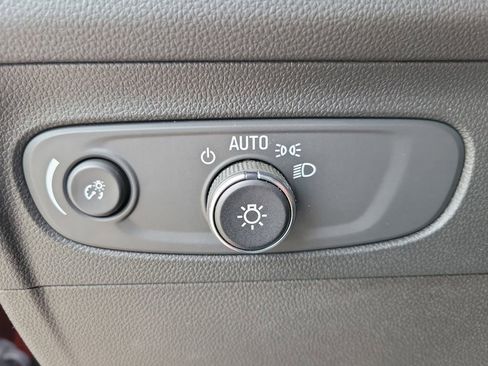 Certified 2023 Buick Envision Essence AWD/4WD image 20