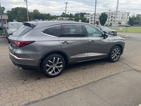 Used 2023 Acura MDX SH-AWD w/ Technology Package image 21