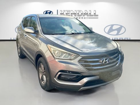 Used 2017 Hyundai Santa Fe Sport image 1