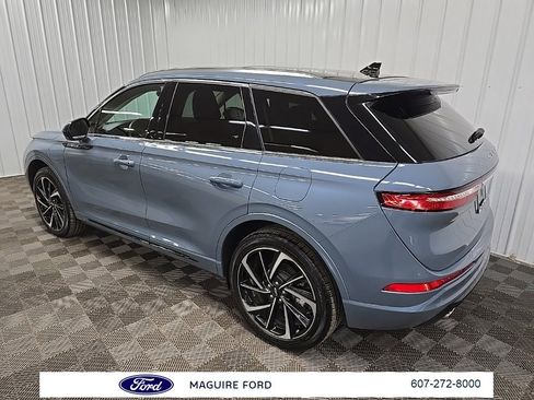 Used 2024 Lincoln Corsair Grand Touring image 5