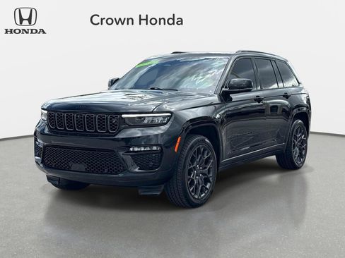 Used 2025 Jeep Grand Cherokee Summit AWD/4WD image 1