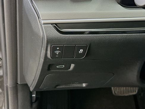 Used 2025 Kia K5 LXS FWD image 17
