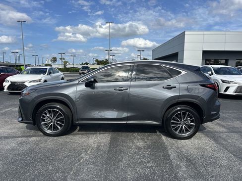 Used 2025 Lexus NX 250 FWD w/ Towing Package (2000 Lbs) image 15