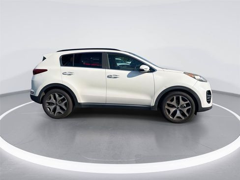 Used 2019 Kia Sportage SX FWD image 9