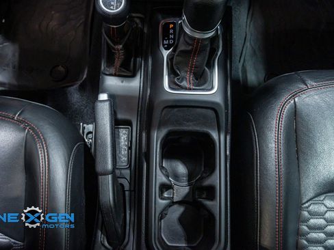 Used 2021 Jeep Gladiator Rubicon image 20