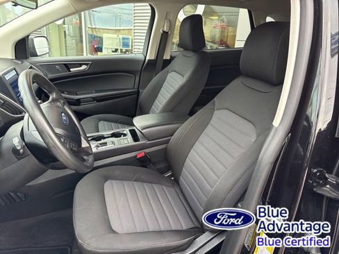 Certified 2024 Ford Edge SE image 16