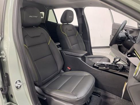 New 2026 Chevrolet Trax ACTIV w/ Sunroof Package image 27