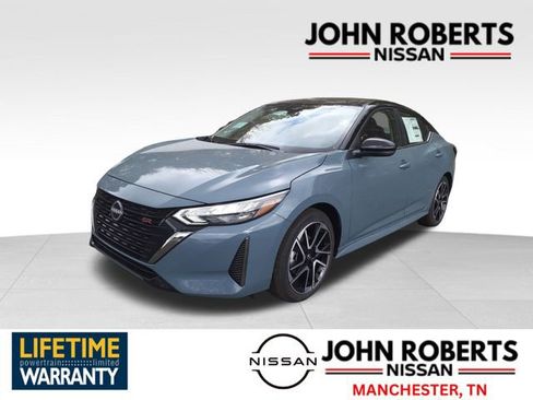 New 2025 Nissan Sentra SR image 9