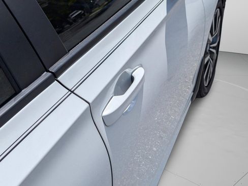 Used 2023 Honda Civic EX image 40