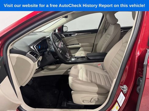 Used 2018 Ford Fusion SE w/ Equipment Group 602A FWD image 15