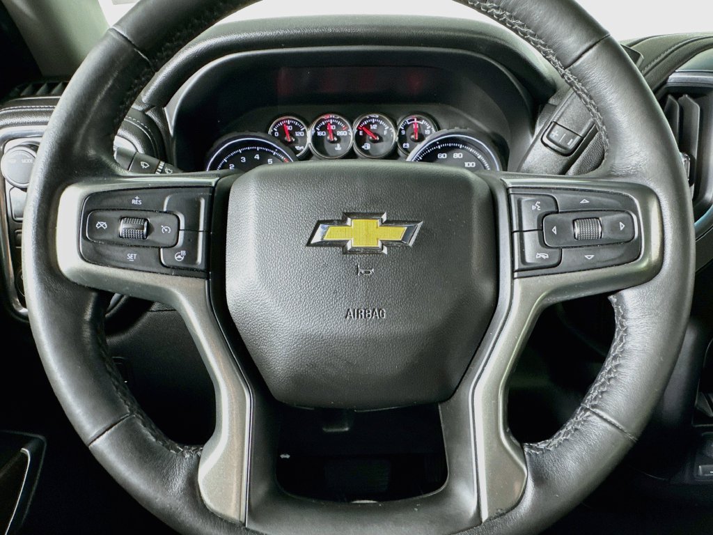 Used 2021 Chevrolet Silverado 1500 LT RWD image 38