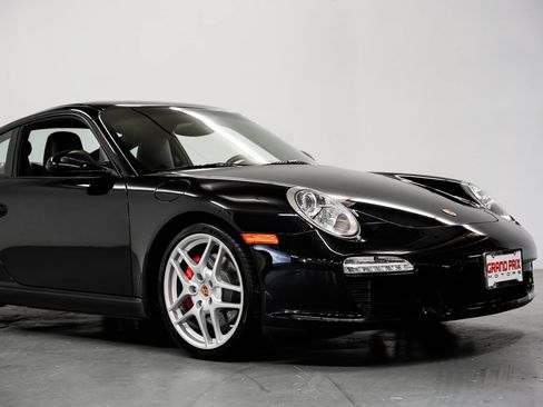 Used 2011 Porsche 911 Carrera S RWD image 37