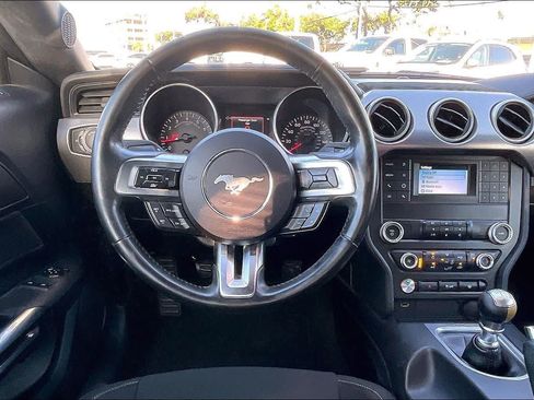 Used 2020 Ford Mustang GT w/ Black Accent Package RWD image 13