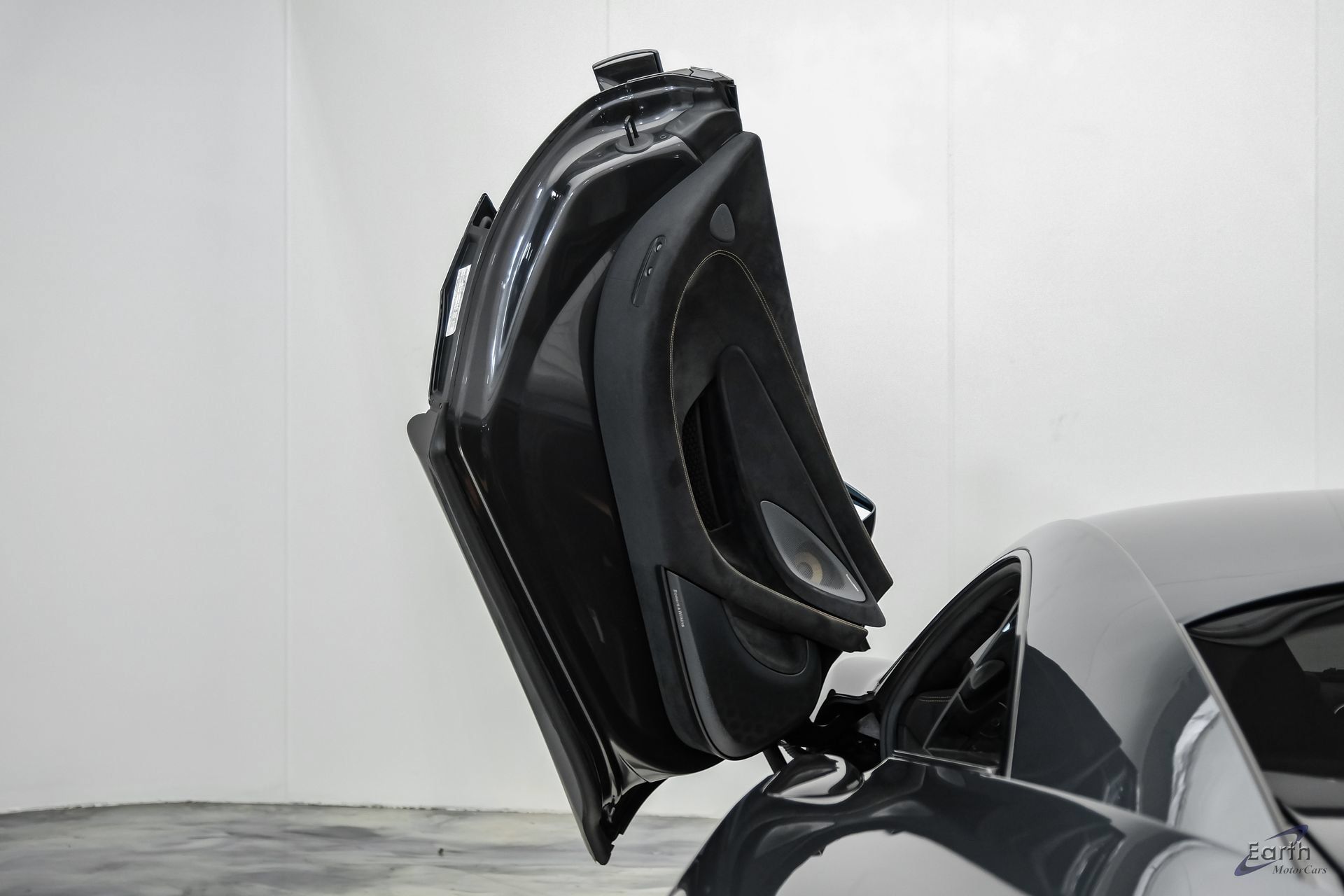 Used 2019 McLaren 600LT RWD image 87