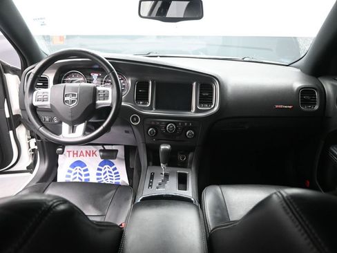 Used 2014 Dodge Charger R/T image 12