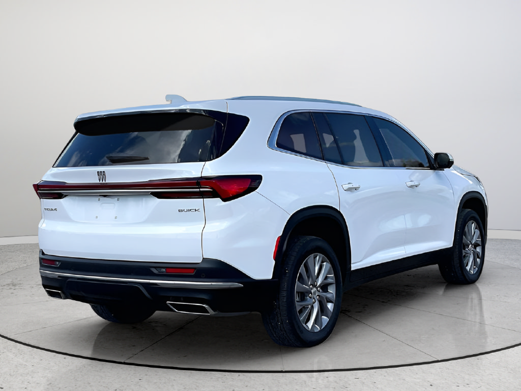 Used 2025 Buick Enclave Preferred FWD image 6