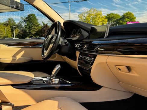 Used 2016 BMW X5 xDrive35i image 11