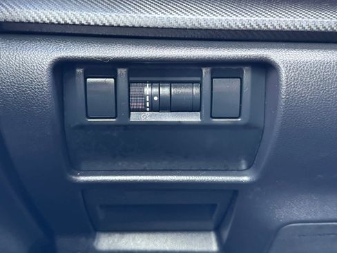 Certified 2023 Subaru Crosstrek 2.5i Limited image 21