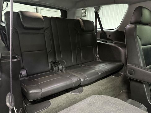 Used 2016 Chevrolet Suburban LT AWD/4WD image 42