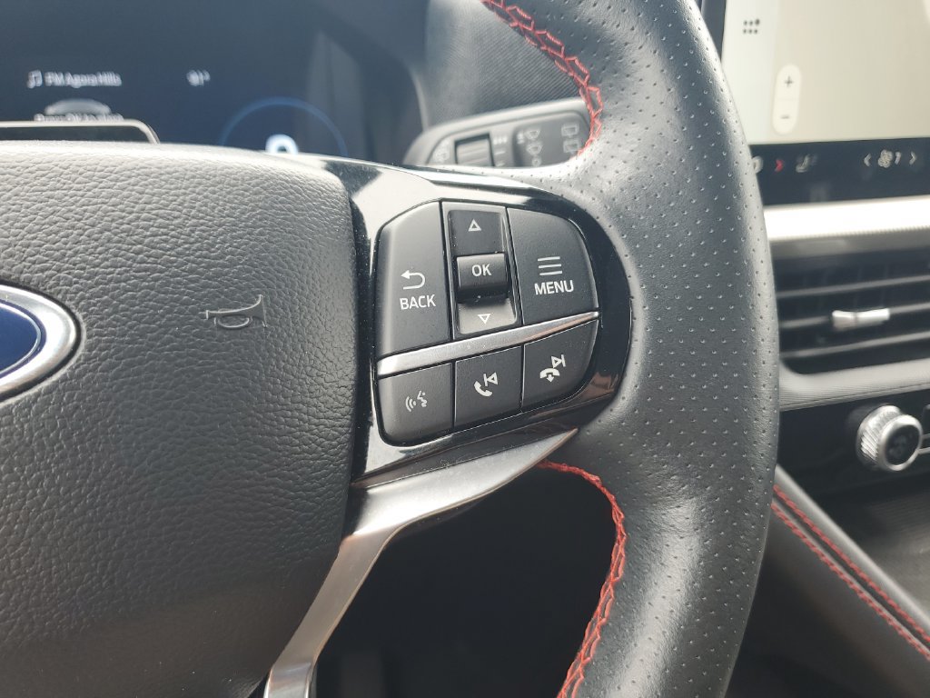 Used 2025 Ford Explorer ST-Line AWD/4WD image 21