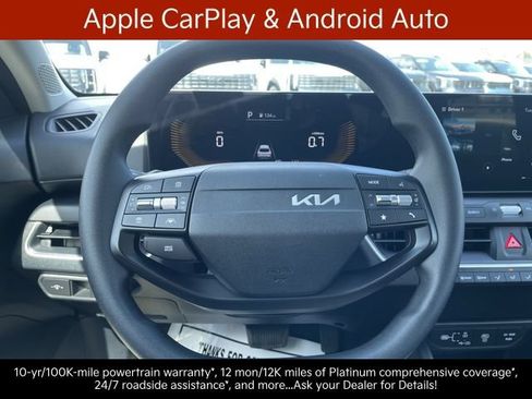 Used 2025 Kia K4 FWD image 21