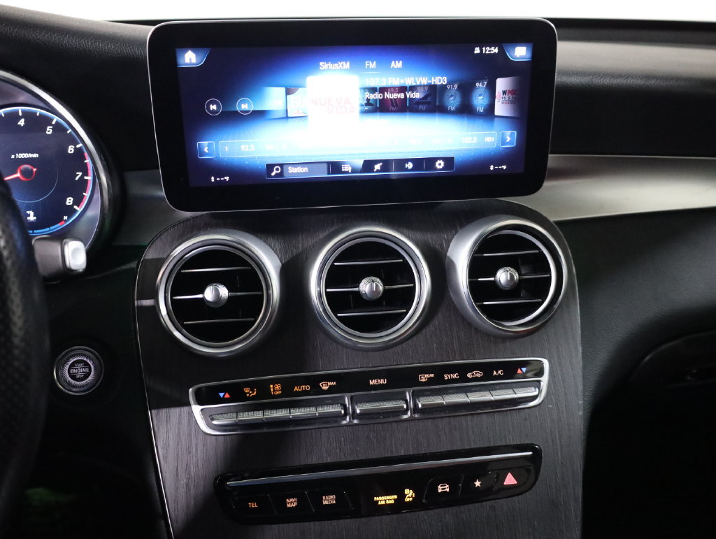 Used 2021 Mercedes-Benz GLC 300 4MATIC Coupe image 17