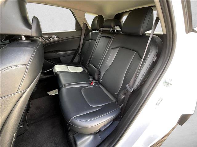Used 2024 Kia Sportage EX FWD image 23