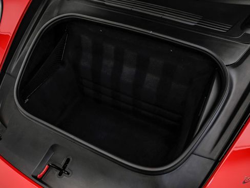 Used 2024 Porsche 911 Carrera GTS w/ Premium Package image 92