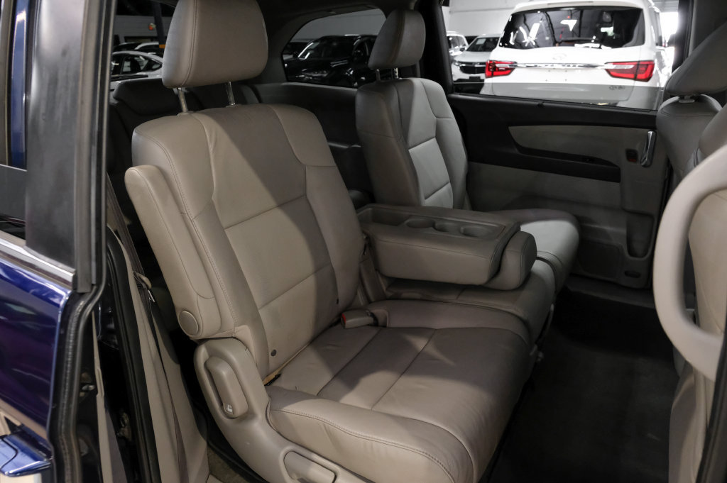 Used 2016 Honda Odyssey EX-L image 42