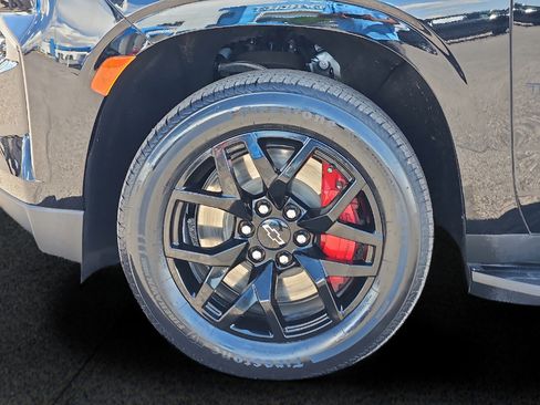 Used 2024 Chevrolet Tahoe RST w/ RST Performance Edition AWD/4WD image 8