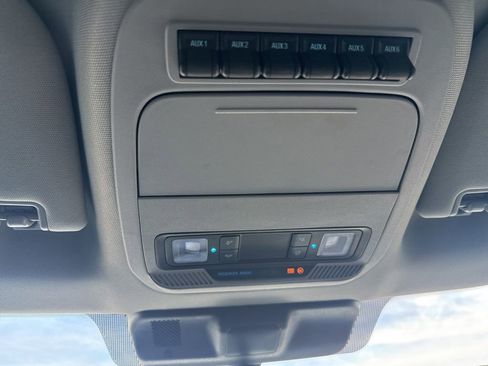 Used 2025 Ford F350 XLT image 44