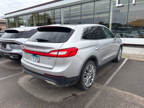 Used 2018 Lincoln MKX Reserve w/ Lincoln MKX Climate Package AWD/4WD image 2