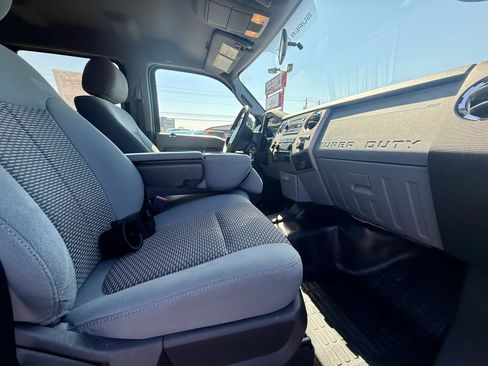 Used 2012 Ford F350 XLT AWD/4WD image 15