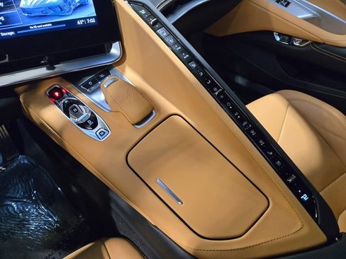 Used 2024 Chevrolet Corvette Stingray Preferred Cpe w/ Z51 Performance Package image 20