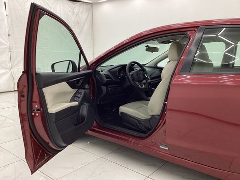 Used 2017 Subaru Impreza 2.0i AWD/4WD image 16