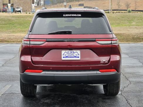 New 2026 Jeep Grand Cherokee Altitude RWD image 5