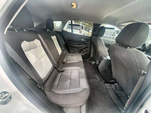 Used 2024 Chevrolet Trax LS FWD image 25