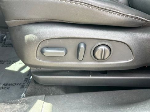 Used 2023 Buick Encore GX Preferred w/ Cold Weather Comfort Package FWD image 16