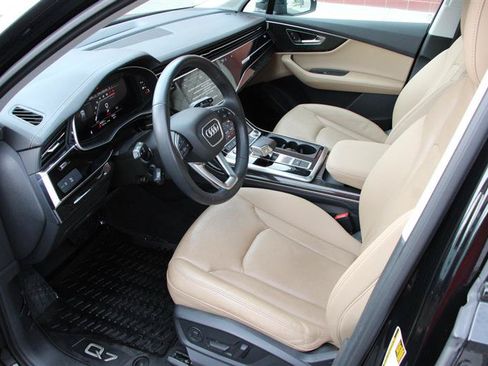 Used 2023 Audi Q7 3.0T Premium Plus w/ Premium Plus Package AWD/4WD image 22