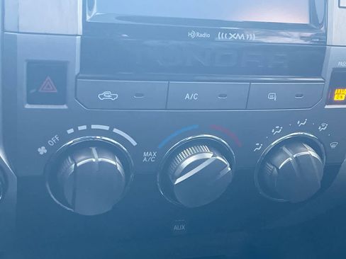 Used 2018 Toyota Tundra SR5 image 19