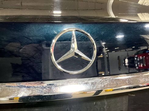 Used 2017 Mercedes-Benz E 300 4MATIC image 30