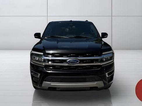 Used 2023 Ford Expedition Limited AWD/4WD image 5