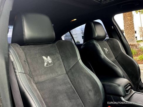 Used 2017 Dodge Charger R/T Scat Pack w/ Technology Group image 44