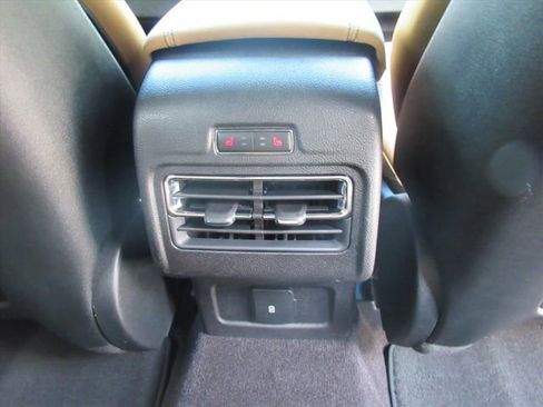 Used 2021 Lincoln Corsair Reserve w/ Equipment Group 201A AWD/4WD image 33