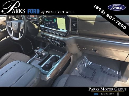 Used 2024 Chevrolet Silverado 1500 RST AWD/4WD image 9