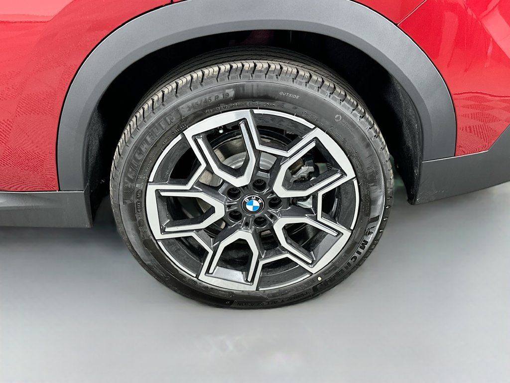 Used 2026 BMW X2 xDrive28i w/ Convenience Package AWD/4WD image 23